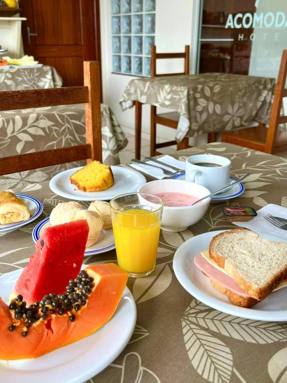 Acomodare Hotel- Sob Nova Direcao Tubarão Exteriör bild